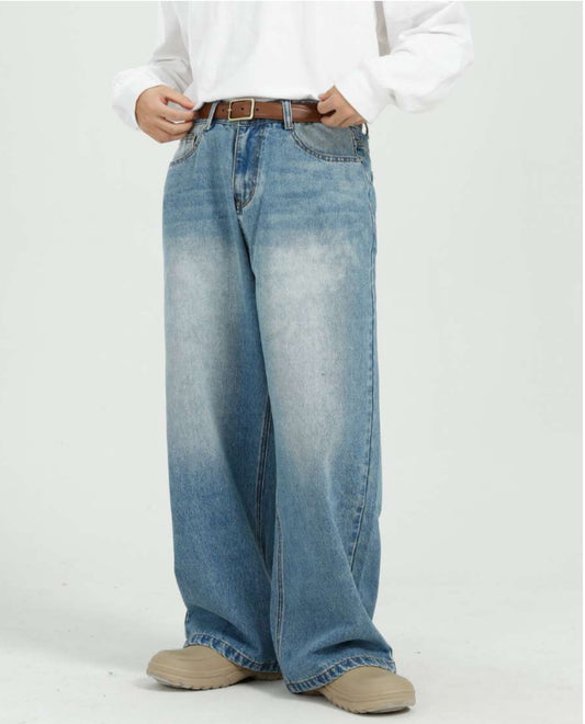 Loose Washed Jeans