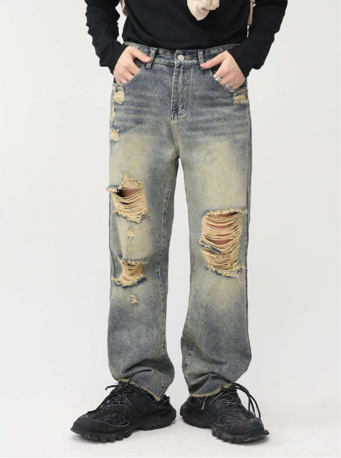 Loose Distressed Washed Jeans