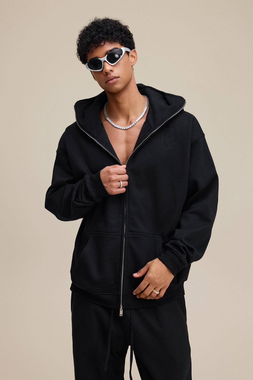 340GSM Men’s Trendy Fleece Zip-Up Windproof Face-Mask Hoodie Black